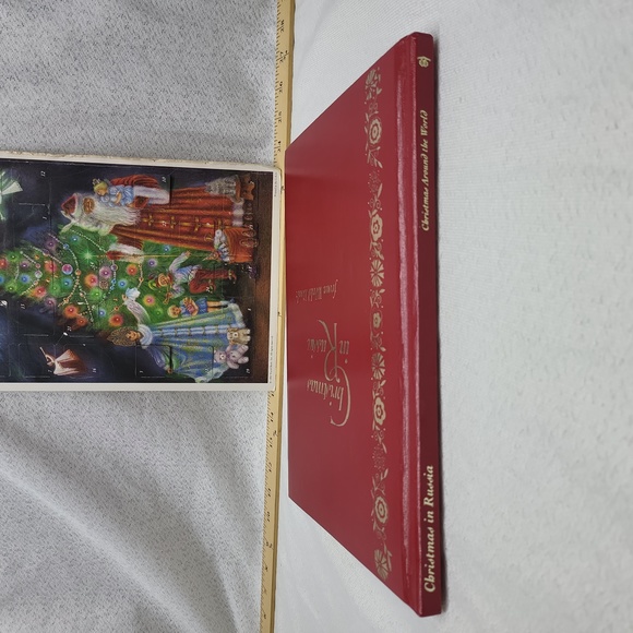 3/$20 Christmas In Russia from World Book - Picture 15 of 16